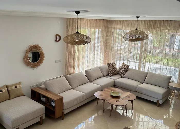 Detached House With Pool In Alacati Villa