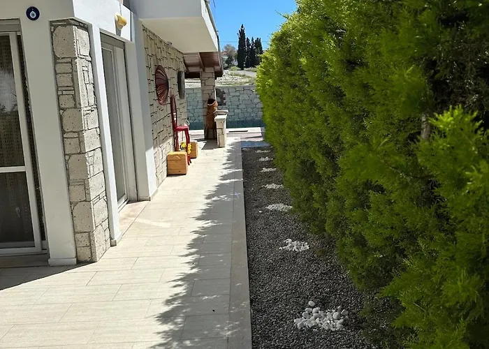 Detached House With Pool In Alacati *