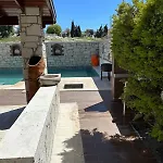 빌라 Detached House With Pool In Alacati Çeşme