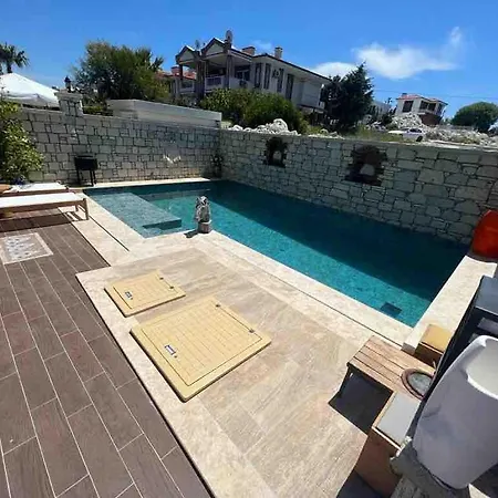 Detached House With Pool In Alacati Villa *