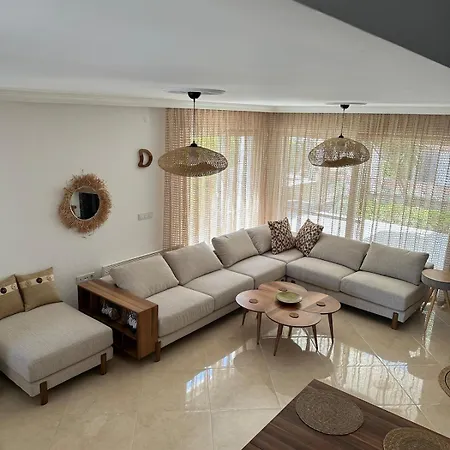 Detached House With Pool In Alacati Villa