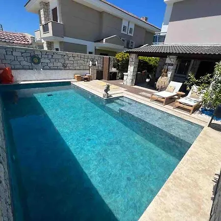 Detached House With Pool In Alacati Villa *